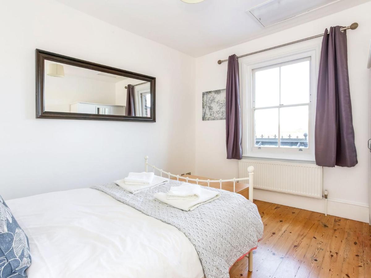 Grand Victorian House, Parking & River Walks Windsor Exterior foto